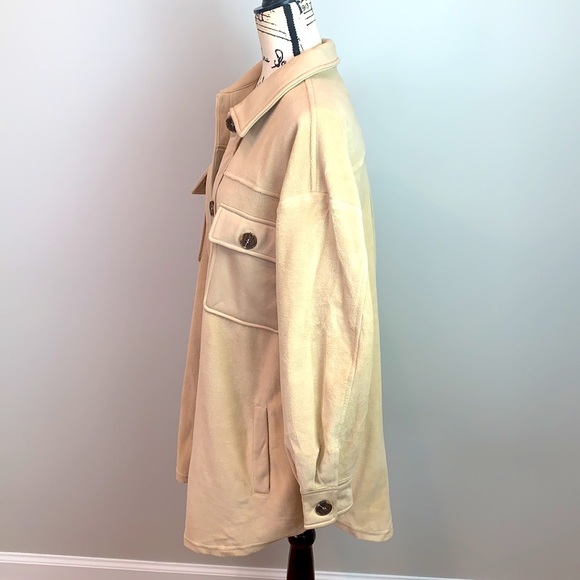 Plush Button Up Yellowstone Shacket Jacket - Picture 7 of 9